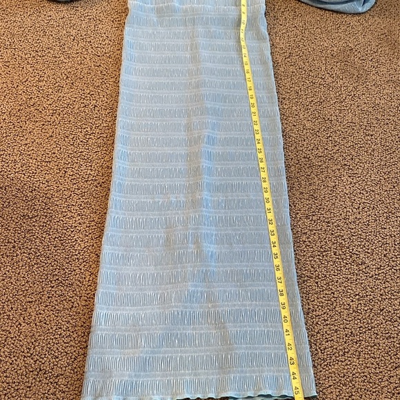 L’ide’e Pleated Gown Light Blue Size 10 in Like New Condition - Picture 10 of 11